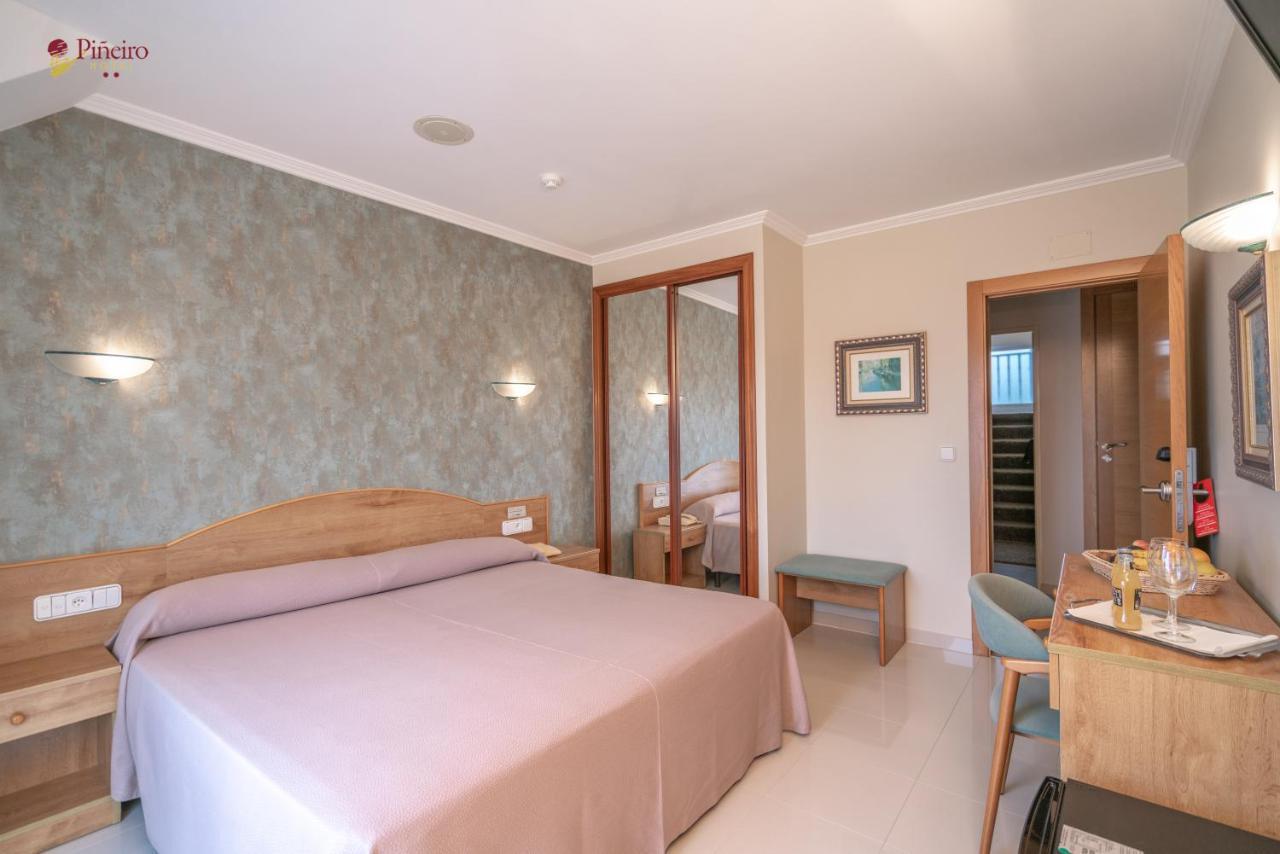 Hotel Pineiro 2 Estrellas Superior Playa de la Lanzada Bagian luar foto