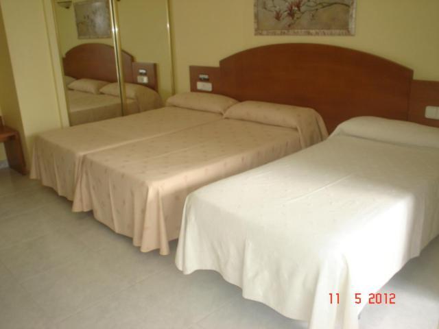 Hotel Pineiro 2 Estrellas Superior Playa de la Lanzada Bagian luar foto