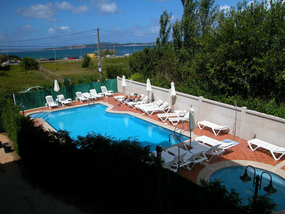 Hotel Pineiro 2 Estrellas Superior Playa de la Lanzada Bagian luar foto